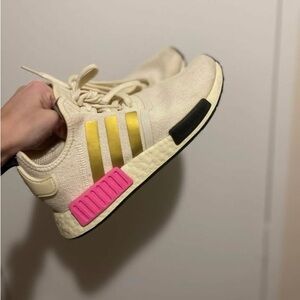 Adidas Beige Sneakers with Gold Stripes and Pink Detail